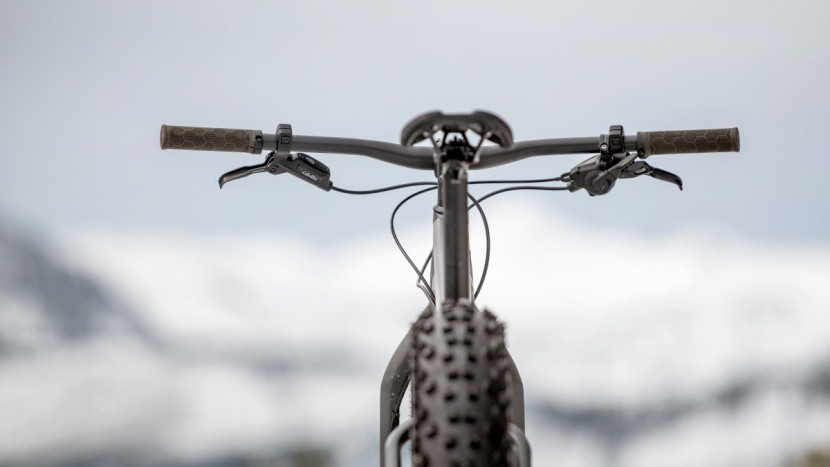 trek farley 5 - the cockpit setup is relatively comfortable although the saddle was...