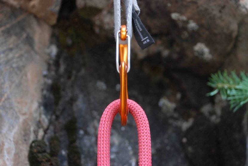 camp nano 22 carabiner