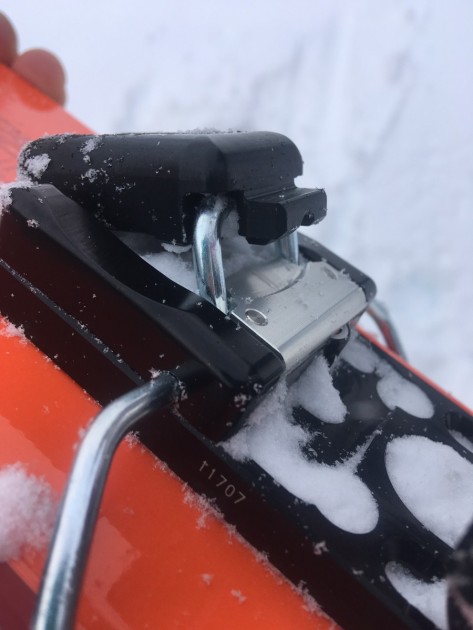 plum guide xs stopper - the brake mechanism of the plum guide, iced up in normal powder...