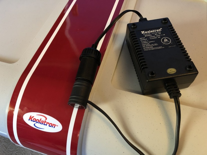 koolatron portable 45 - the standard dc cord plugged into the koolatron ac adapter.