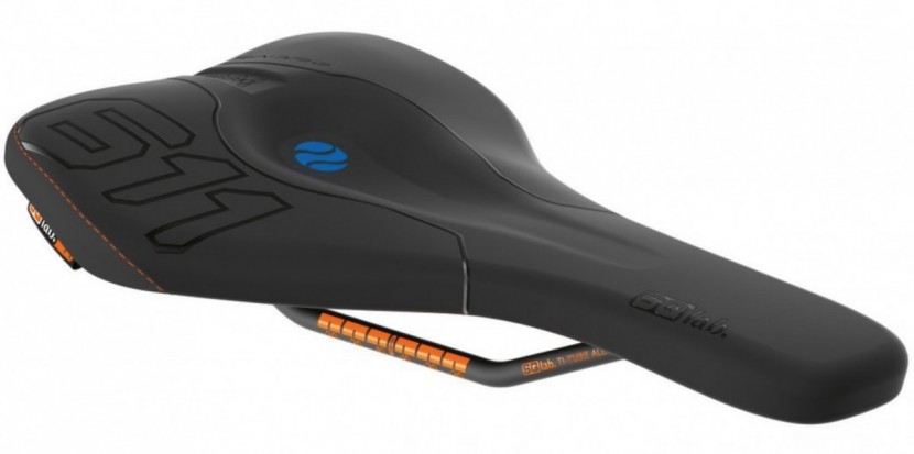 the 611 ergowave active we tested is on the left, and the updated...