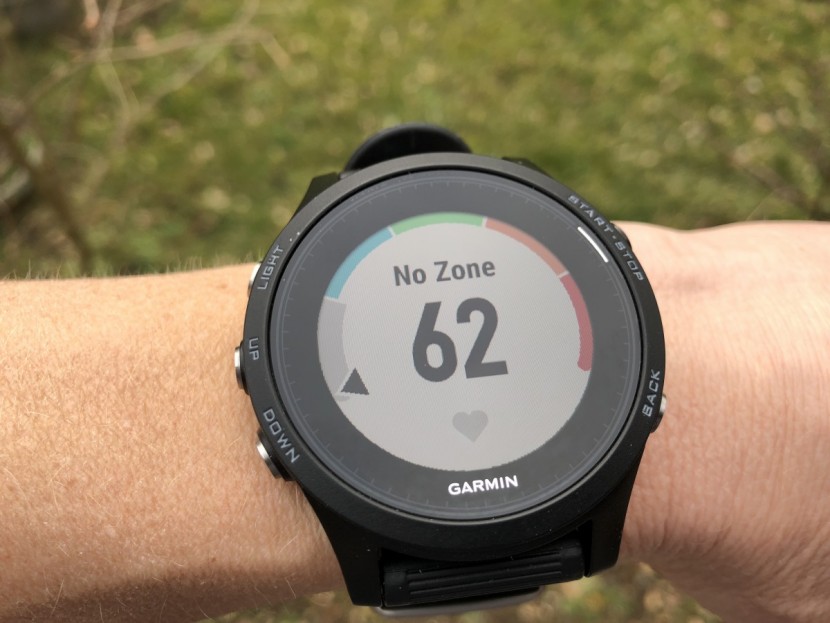 garmin forerunner 935 - the heart rate activity data field screen for the forerunner 935...