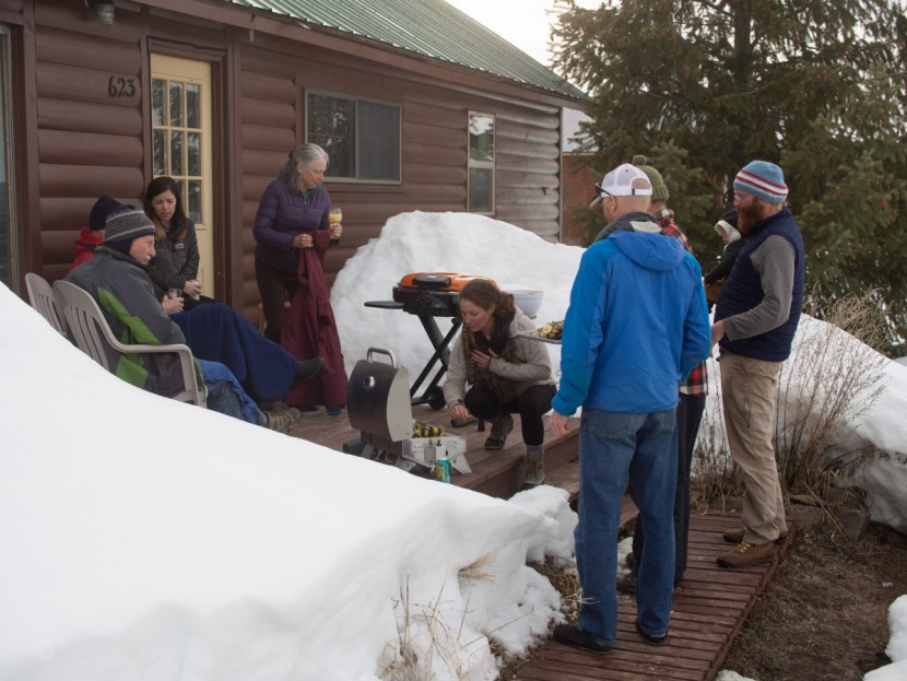smoke hollow 205 - how many people does it take to test 6 portable grills at once? at...