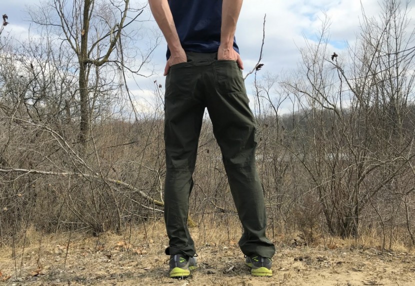 rei co-op sahara roll-up - these pants are a little baggy and looser fitting around the legs...