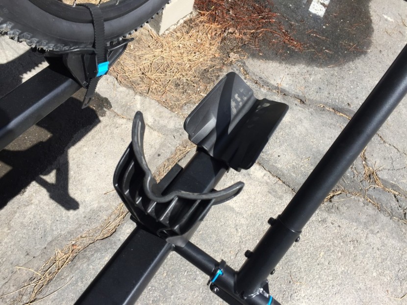 rockymounts monorail - the well-designed wheel trays have a narrow groove in the middle to...