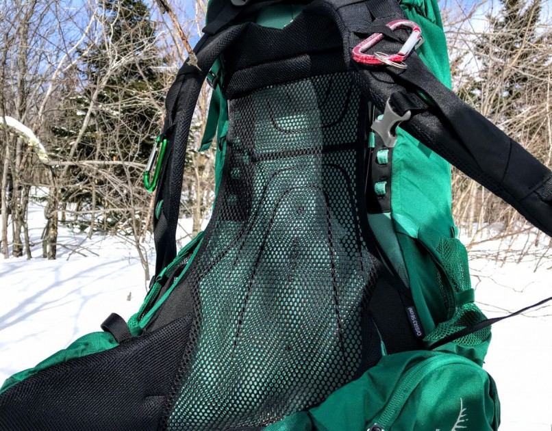 backpacks backpacking - the suspension of this pack offers a vented mesh back panel that...