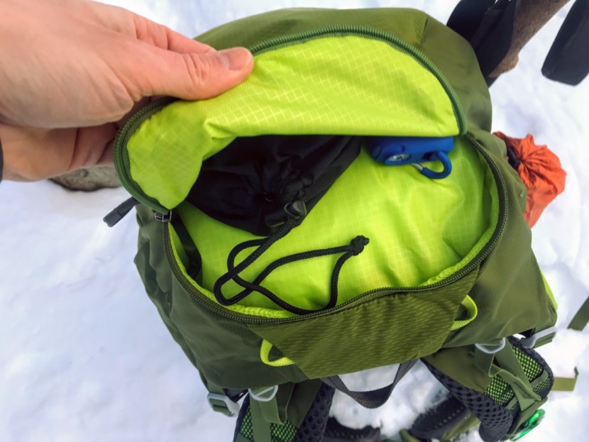 the u-shape opening of this pack makes it easy to see everything but...