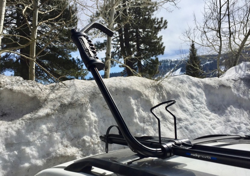 rockymounts brassknuckles - no axle adapters needed here, this clap arm secures the bike by the...