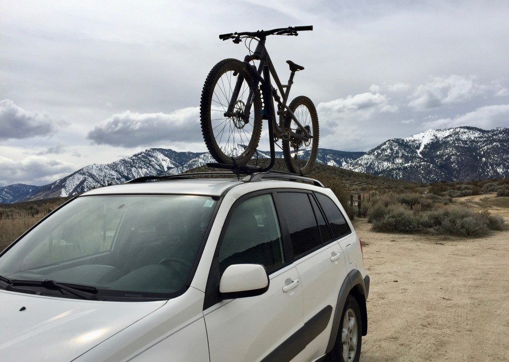 rockymounts brassknuckles - the brassknuckles is a solid roof mount bike rack. it's...
