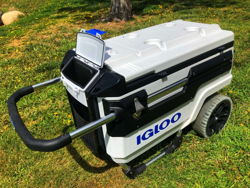 igloo trailmate marine - if "too many accessories" isn't in your lexicon, this might be the...
