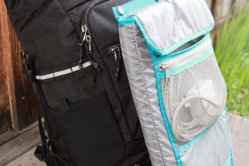 thule pack 'n pedal commuter - shown here is the ultra-protective insert that fits inside the main...