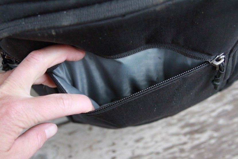 thule pack 'n pedal commuter - the front pocket is great for things that you need to easily access.