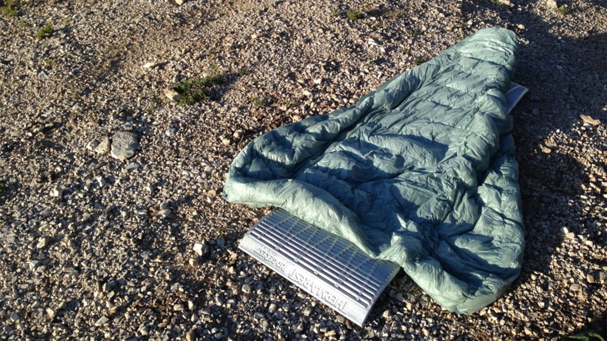 Therm-a-Rest Vesper 32 Review (Letting the down uncompress before a night out in the Utah Hills. We recommend unpacking your bag well before crawling...)