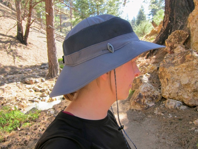 kuhl sun blade - the sun blade is shown here "mullet-style", with the 4" brim in back...