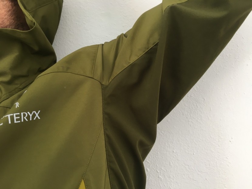 arc'teryx tenquille hoody - the underarm panels are not weatherproof, but allow for excellent...