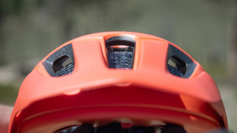 bontrager blaze wavecel - there is a small amount of space between the outer shell and the...