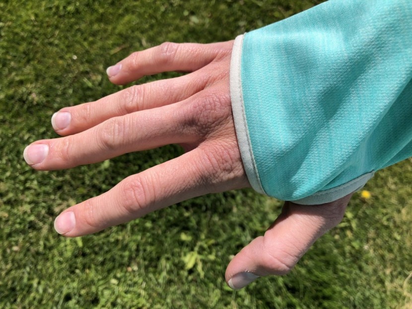 patagonia sunshade hoody for women - the newly redesigned version has longer sleeves, but still a fairly...