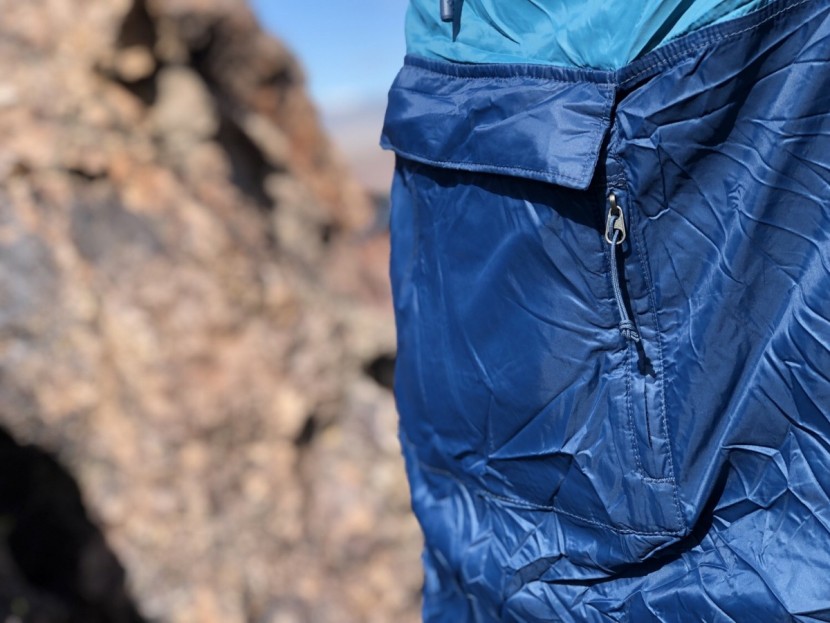 wind breaker jacket womens - here we have a double kangaroo pocket with a top flap to store your...