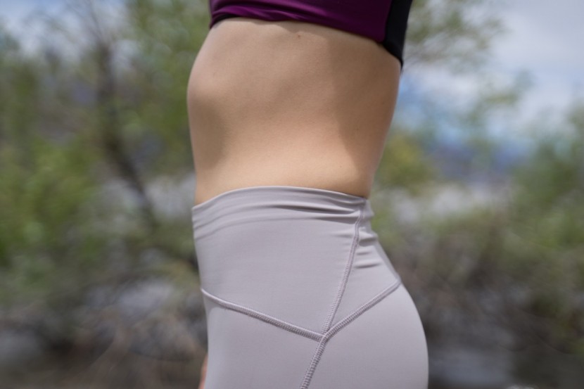 lululemon train times - again, these pants definitely have a very tight and form fitting...