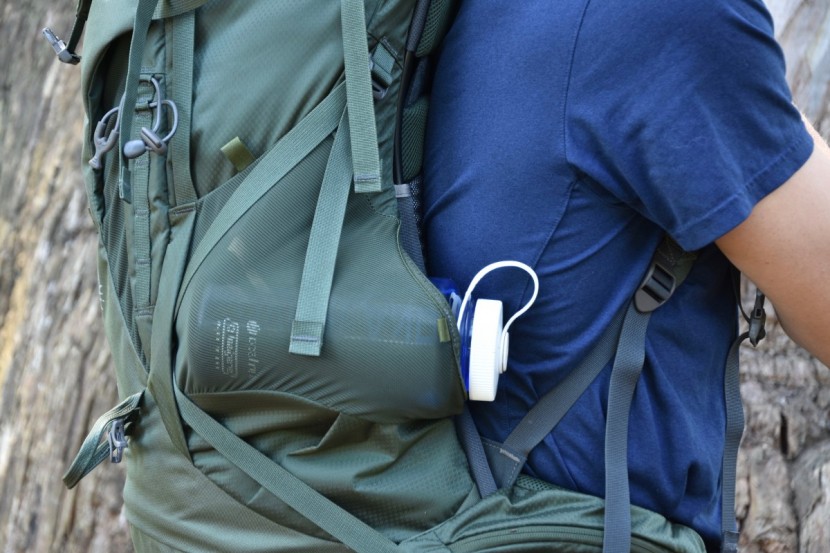 osprey volt 60 - the stretchy mesh water bottle pockets have openings from the top...