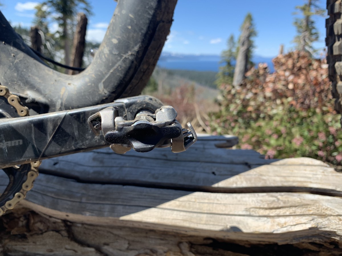 Shimano XTR M9100 Race Review (The rounded "conical machining" on the platform is clearly visible from this angle.)