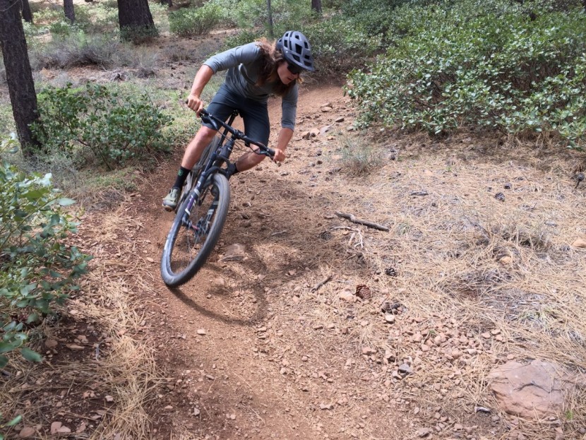 bontrager foray - the foray is a serviceable xc trail-riding shoe, although the looser...