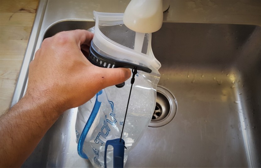 platypus duthie a.m. 10 - included bladders with a convenient, large openings tend to be...