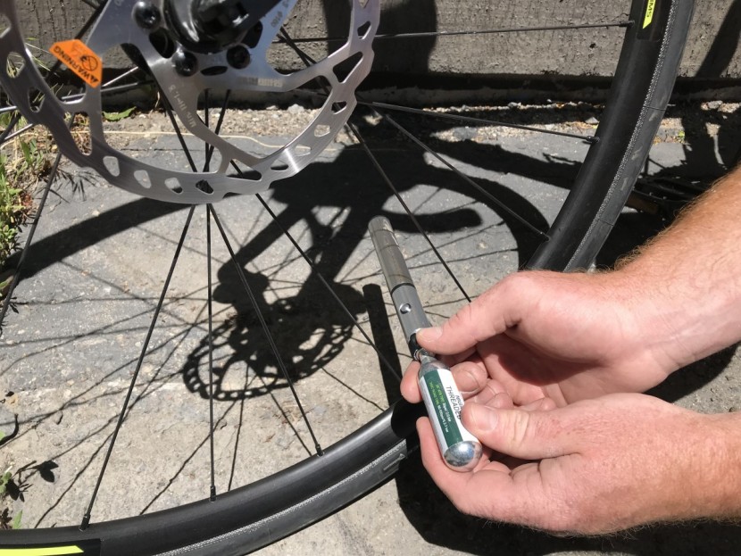 portland design works ninja - this one is both a hand pump and co2 inflator.