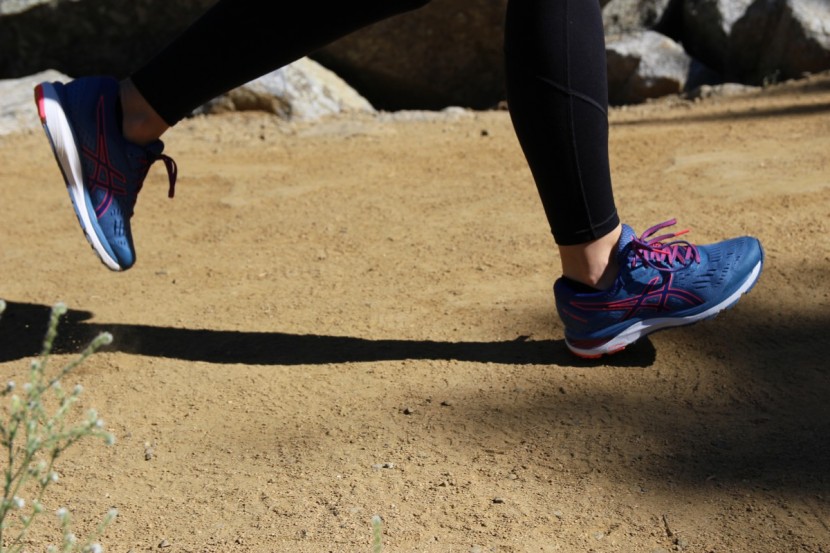 asics gel-cumulus 20 - strutting in style with the asics gel-cumulus