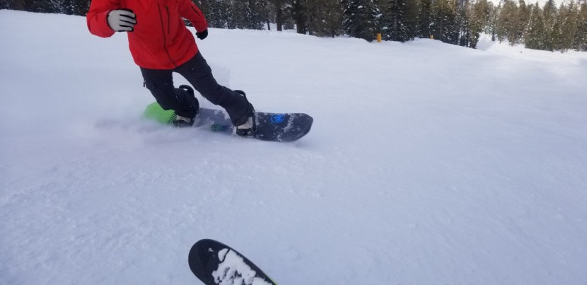 snowboard womens - the insta/gator is a super stable board at high speeds.