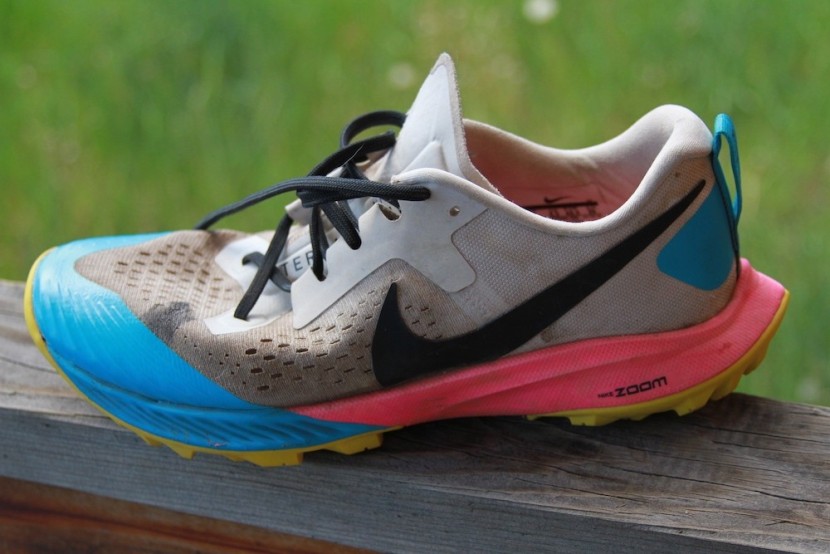 nike air zoom terra kiger 5 women's