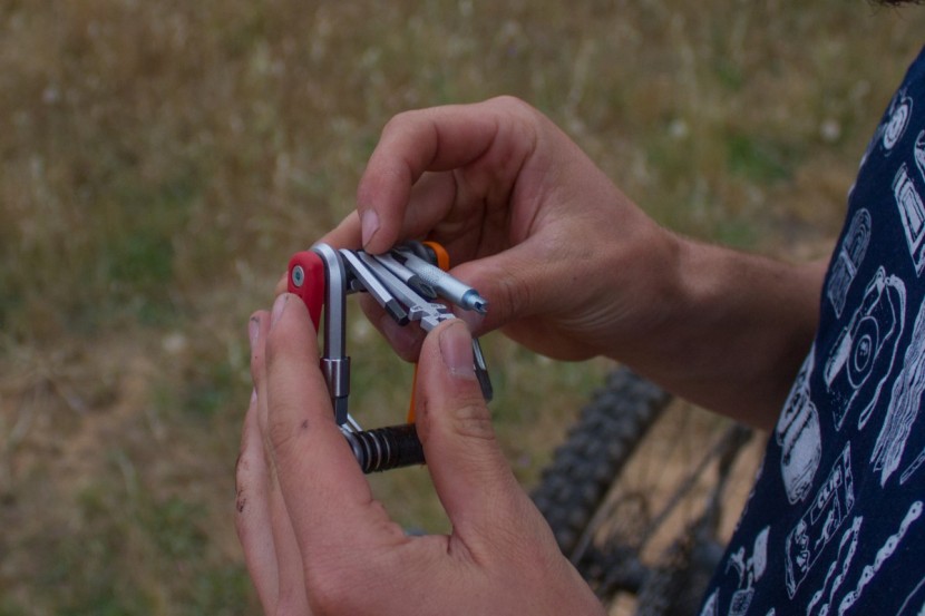 unior euro17 - wrenches are easy to find and quick to use.