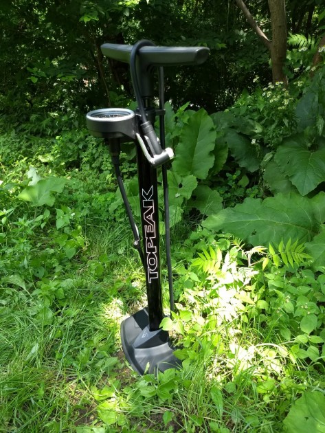 topeak joeblow pro x - while the pro x has a lot going for it, ultimately it's not our...