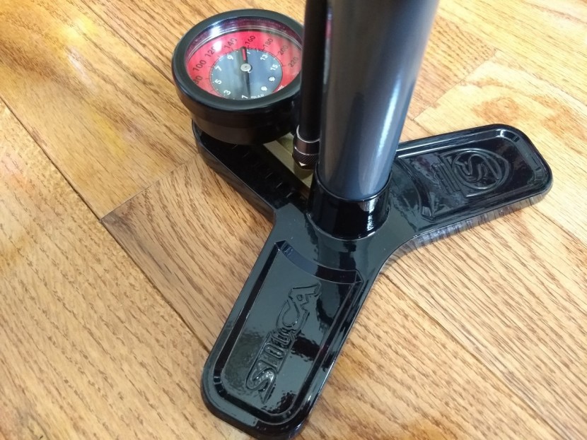 silca pista plus - the base of this pump is one of its highlights.