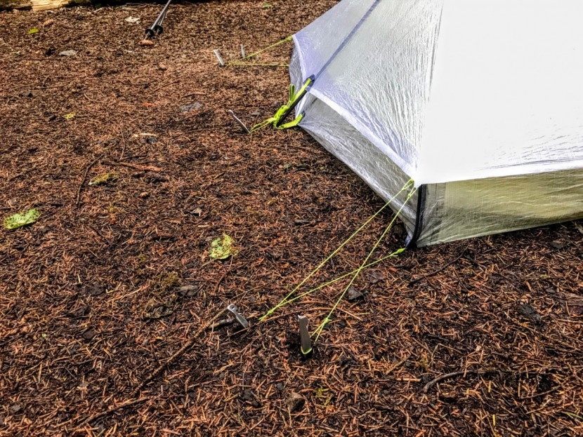 big agnes fly creek hv 2 carbon - the foot end requires separate stakes for the tent and fly at each...