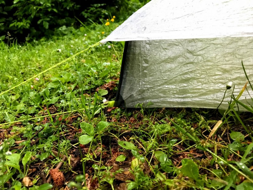 big agnes fly creek hv 2 carbon - stays (the vertical black strip) are meant to increase interior...