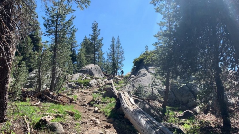 giro riddance - rolling some rocky downhill in the riddance