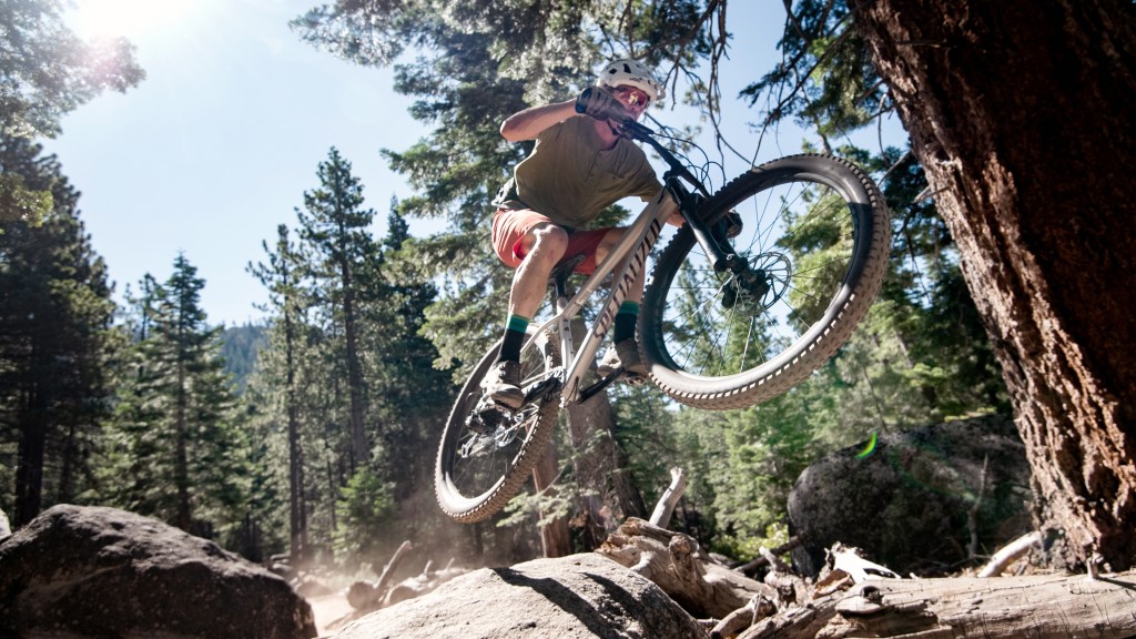 specialized fuse expert 29 - the fuse 29 is an excellent do-it-all hardtail. if you're looking...