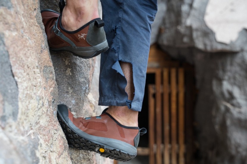 arc'teryx arakys - a low volume toe profile makes these shoes better at jamming thinner...