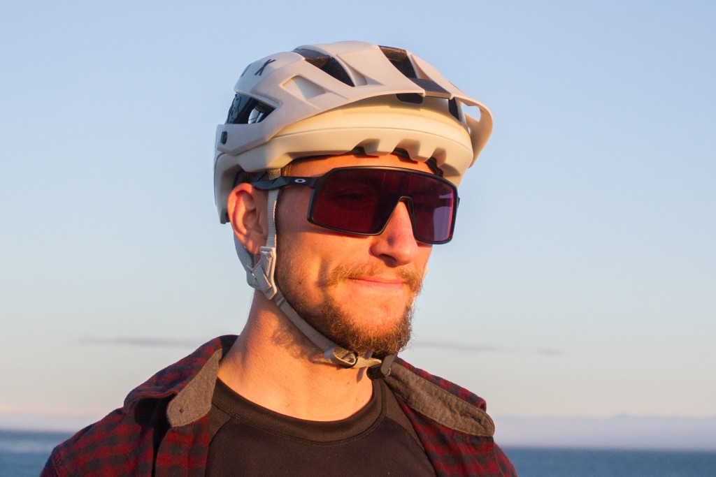 oakley sutro prizm - the sutro has a retro-modern style and quality prizm lenses.