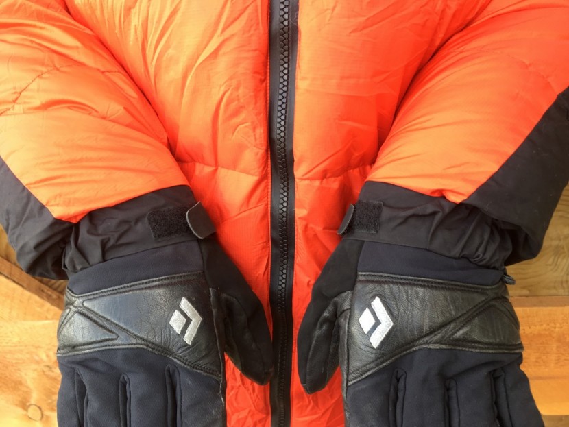 feathered friends khumbu down parka - the velcro cuff closures on the khumbu parka seal tightly around...