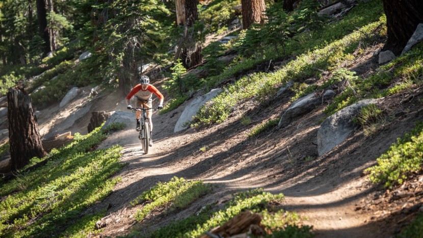 kona process 153 cr 27.5 - its weight and length make it slower and less maneuverable than some...