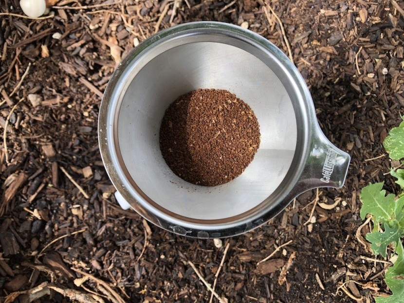 cafellissimo paperless pour over - this isn't a great option for large groups, but if it's all you have...