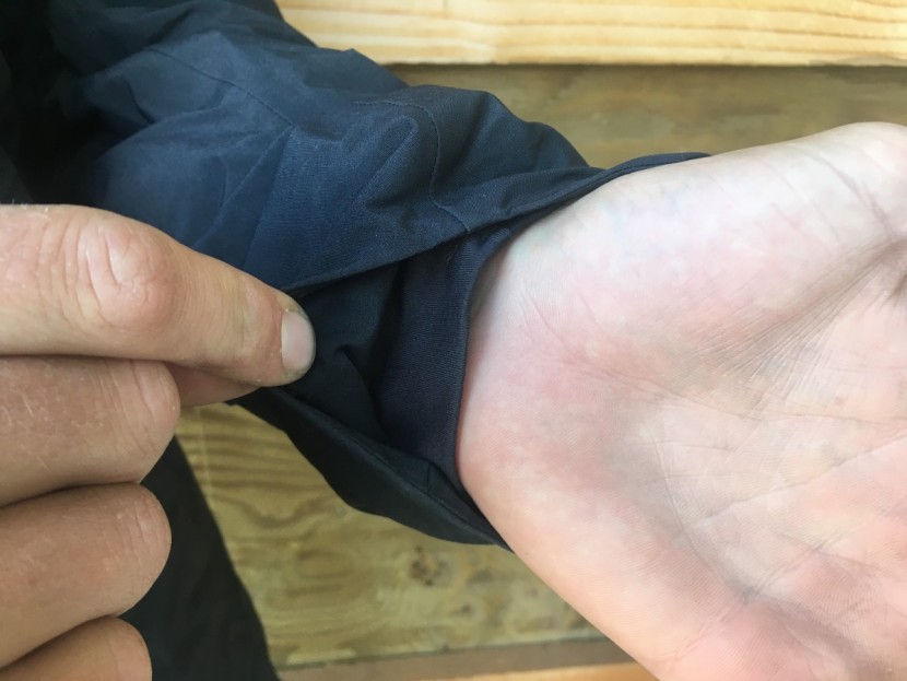 soft internal wrist cuffs are hidden underneath the outer shell cuff...