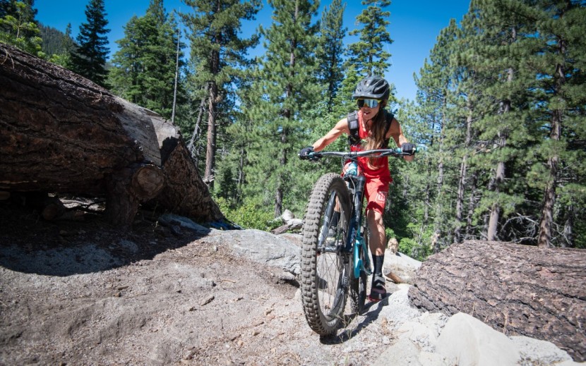 canyon spectral wmn cf 7.0 - there are faster and more efficient climbers out there, but few that...