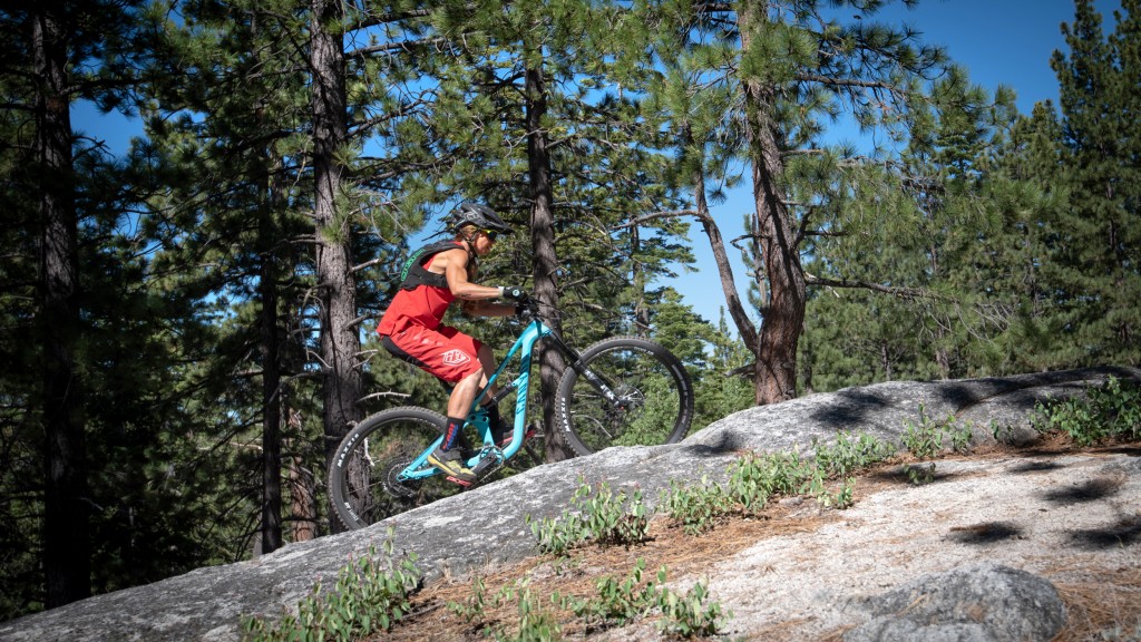 canyon spectral wmn cf 7.0 - the spectral surprised our testers with its climbing abilities. this...