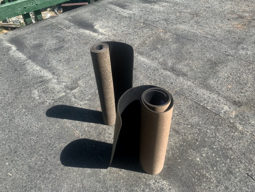 gaiam performance cork - our two cork mats yoloha (top) and gaiam (bottom) side by side. you...