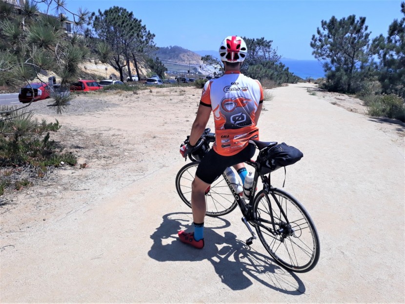 fizik r1 infinito - there's nothing like tearing along the coast in a fast, sleek shoe...