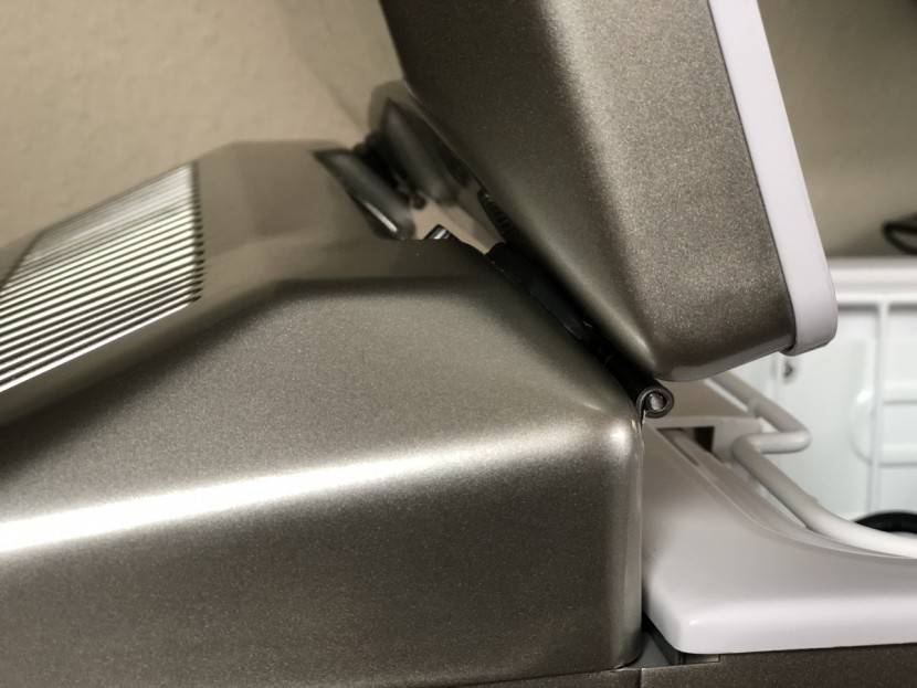 engel platinum mt35 - though it seems a small detail, we love that the lid rests on the...