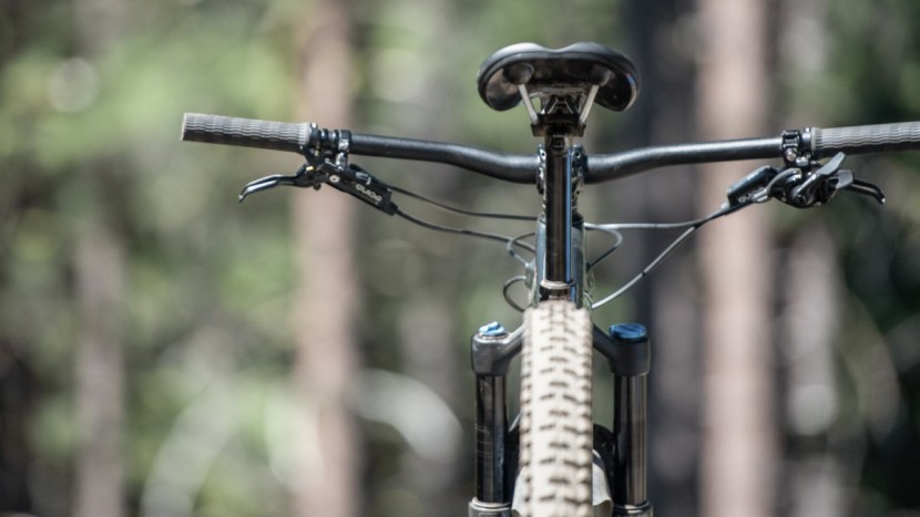 can't complain about this dialed cockpit setup.